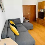 Povoa - Beachfront Apartman