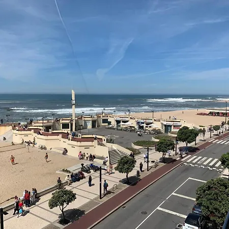 Апартаменты Povoa - Beachfront Повуа-ди-Варзин