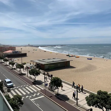 Povoa - Beachfront Апартаменты Повуа-ди-Варзин